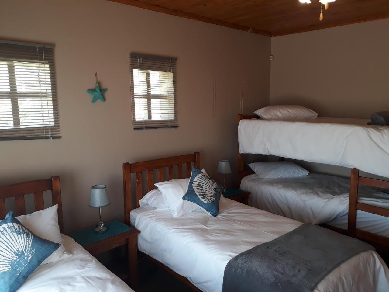 Starfish Guesthouse Luderitz Exterior photo